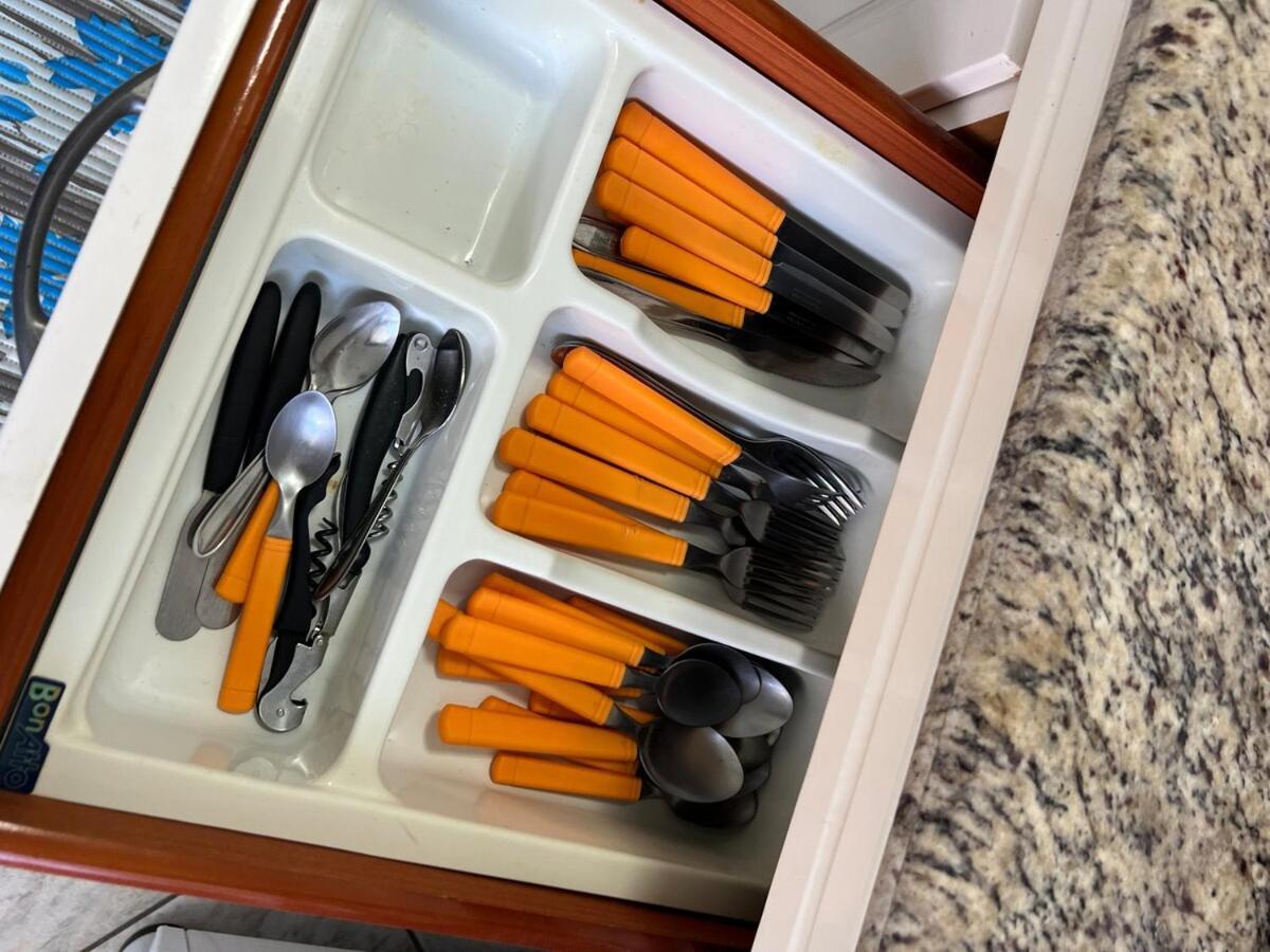 Ape Do Centro - 3 Quartos, 2 Vagas Garagem, Wi-fi Rapido, Tela De Protecao, Cozinha Equipada, Bem Amplo Estilo Casa Perfeito Familias * Ubatuba